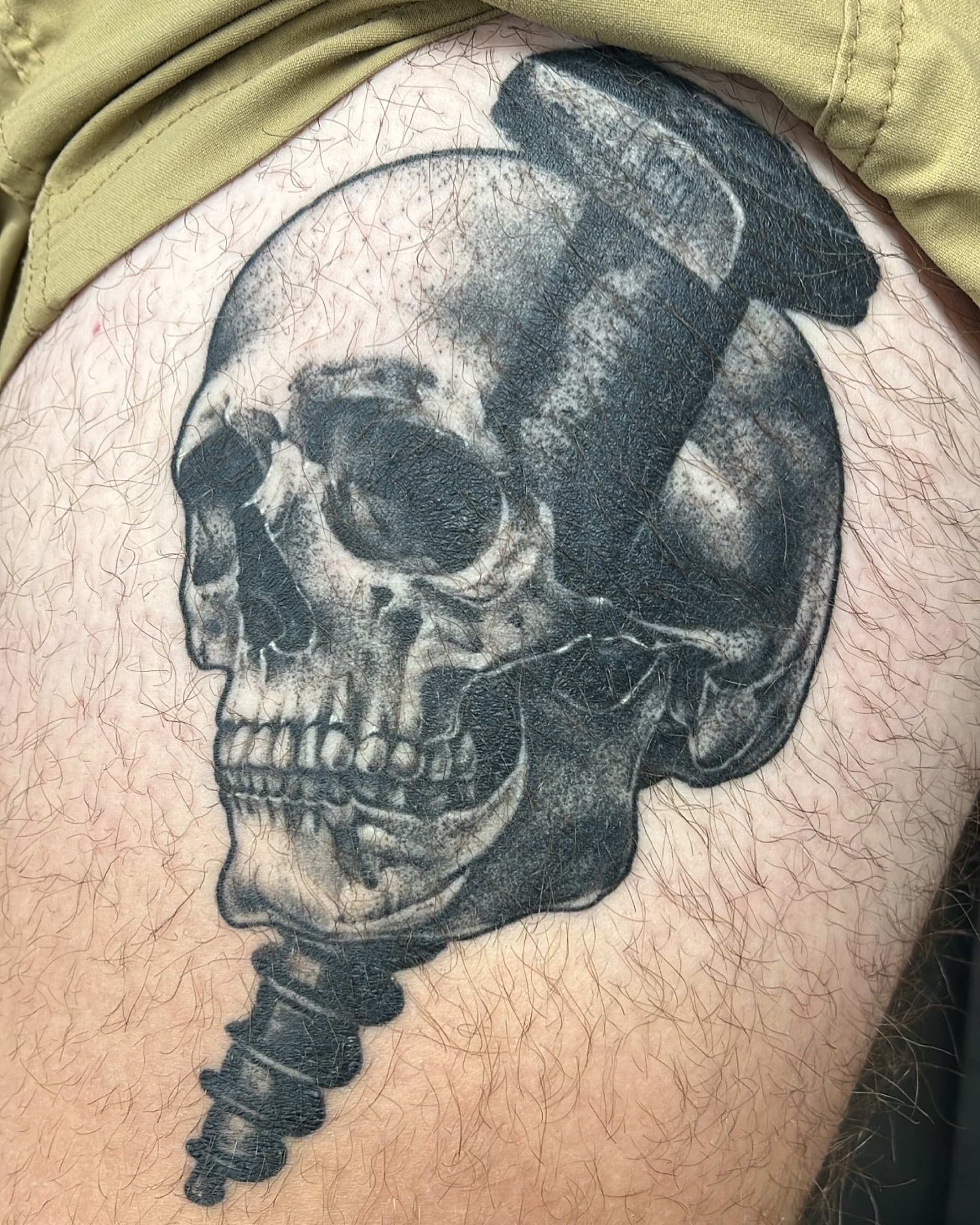 Black and grey tattoo detail by Pete Seyring.