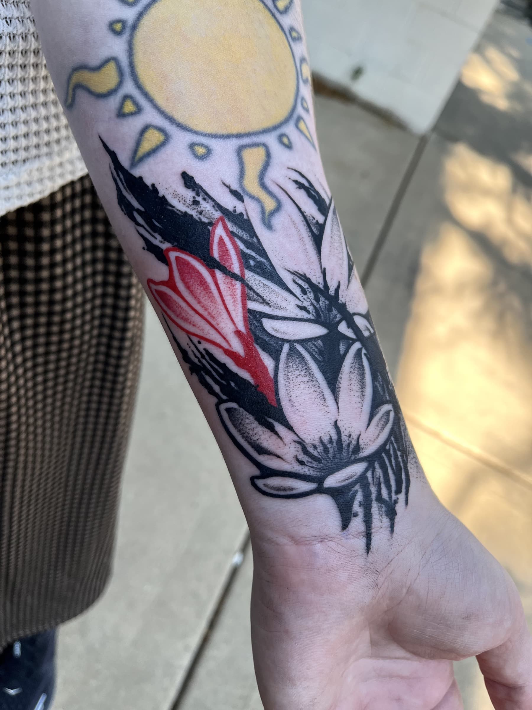 Black and grey texture tattoo by Pete Seyring.